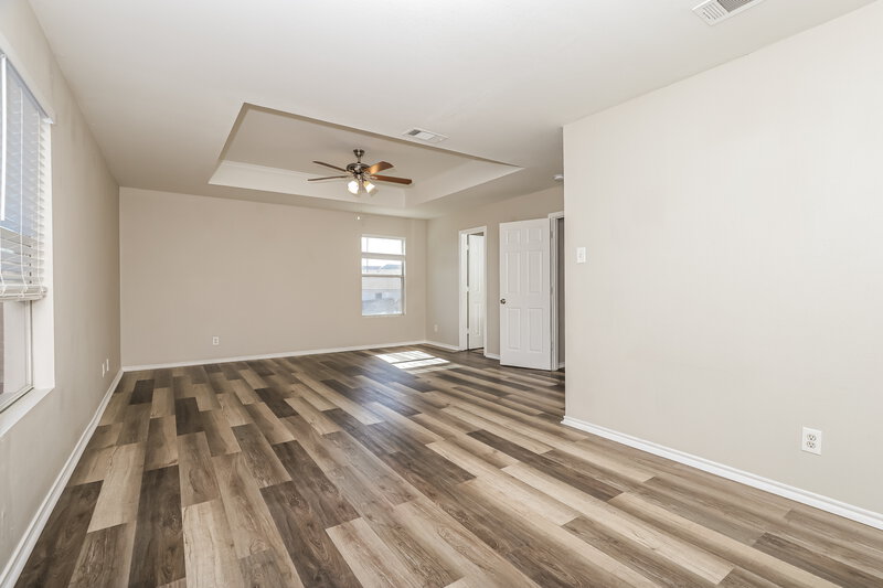 1,840/Mo, 153 N Willow Way Cibolo, TX 78108 Main Bedroom View 2