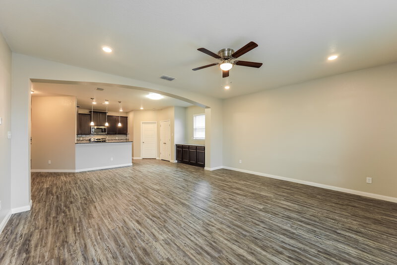 1,740/Mo, 4212 Cavendish Ct Converse, TX 78109 Living Room View 2