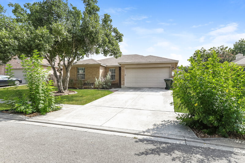 1,960/Mo, 209 Rosegate Dr Cibolo, TX 78108 Front View 2