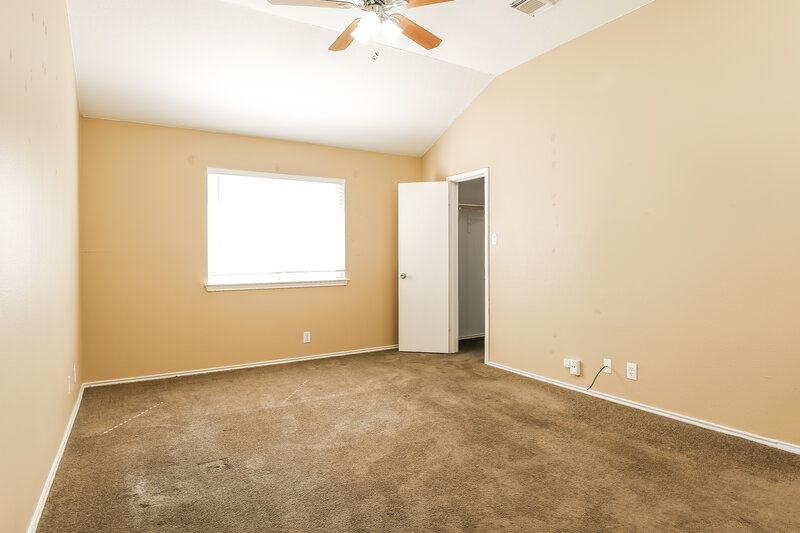 1,960/Mo, 209 Rosegate Dr Cibolo, TX 78108 Main Bedroom View