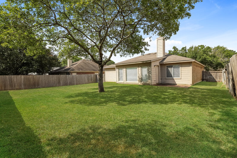 1,960/Mo, 209 Rosegate Dr Cibolo, TX 78108 Rear View