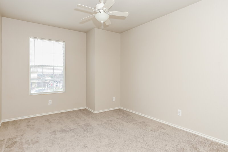 1,675/Mo, 113 Sunrise Falls Cibolo, TX 78108 Main Bedroom View 2