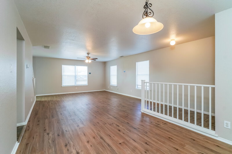 1,575/Mo, 6631 Highland Grass Converse, TX 78109 Dining Room View
