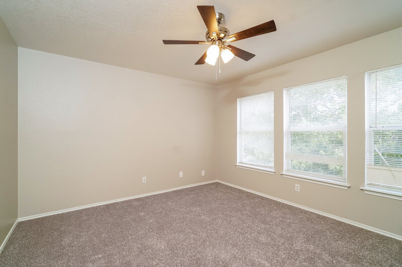 1,575/Mo, 6631 Highland Grass Converse, TX 78109 Bedroom View