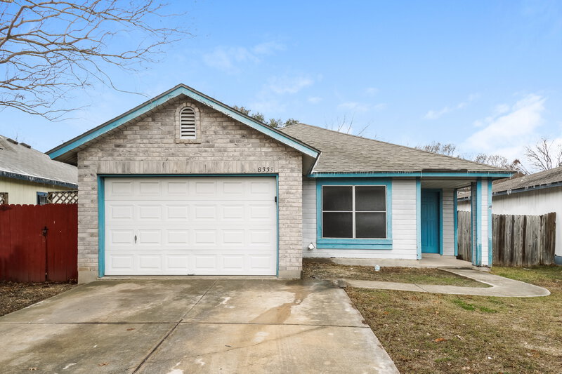 1,310/Mo, 8339 Morning Grove Dr Converse, TX 78109 External View