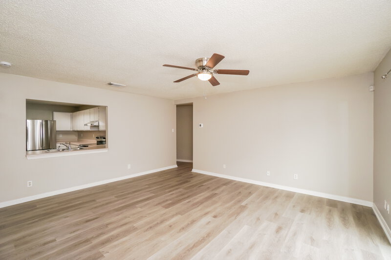 1,310/Mo, 8339 Morning Grove Dr Converse, TX 78109 Living Room View