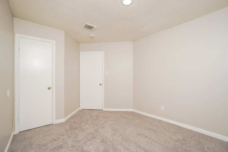 1,310/Mo, 8339 Morning Grove Dr Converse, TX 78109 Bedroom View 2