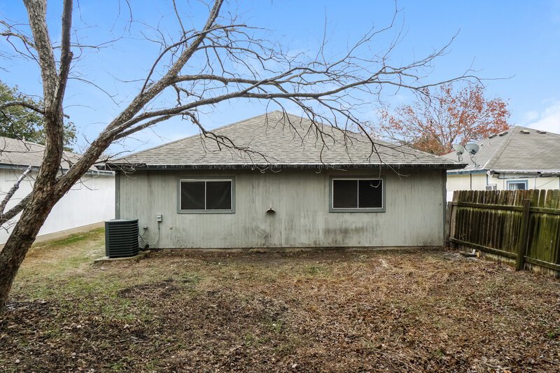 1,310/Mo, 8339 Morning Grove Dr Converse, TX 78109 Rear View
