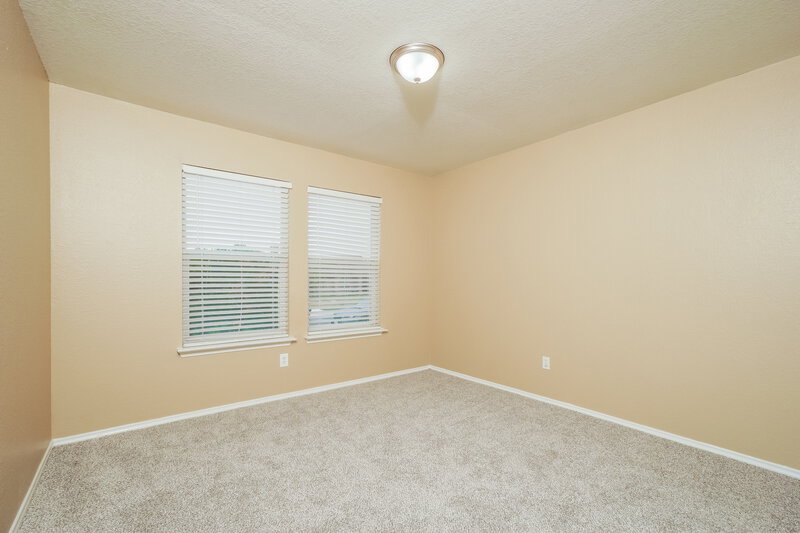 1,435/Mo, 8142 Heights Valley Converse, TX 78109 Bedroom View 2