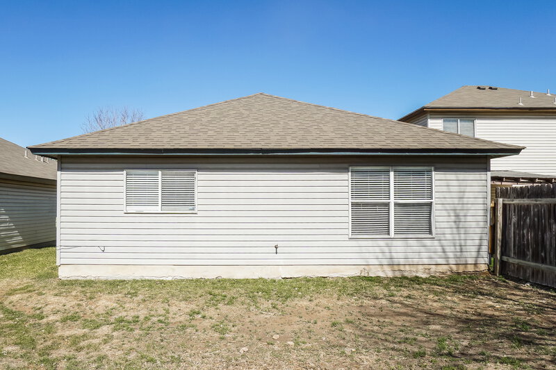 1,315/Mo, 7034 Cole Creek Dr Converse, TX 78109 Rear View