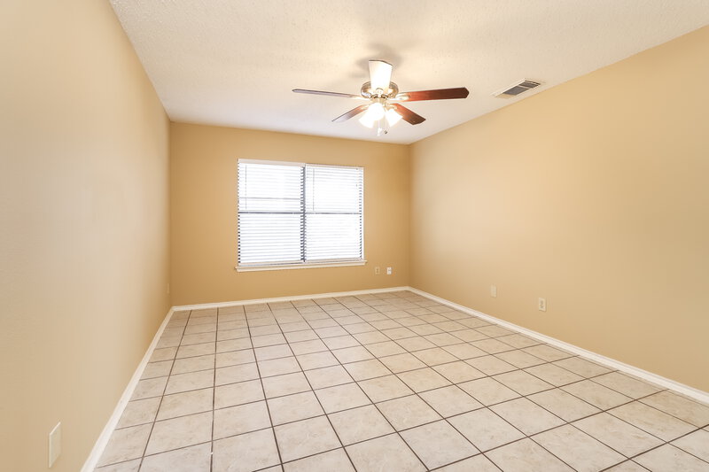 0/Mo, 5428 Villa Mercedes San Antonio, TX 78233 Main Bedroom View 2