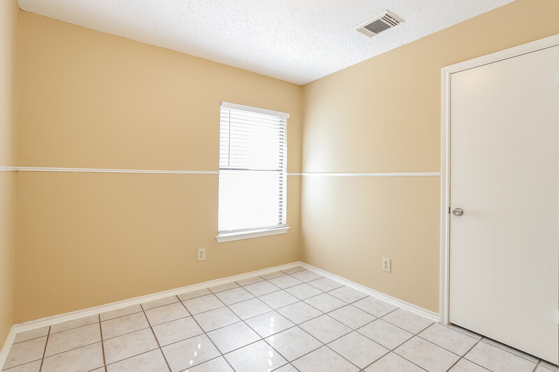 0/Mo, 5428 Villa Mercedes San Antonio, TX 78233 Bedroom View