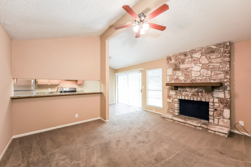 2,110/Mo, 8450 Littleport Dr San Antonio, TX 78239 Misc View 4