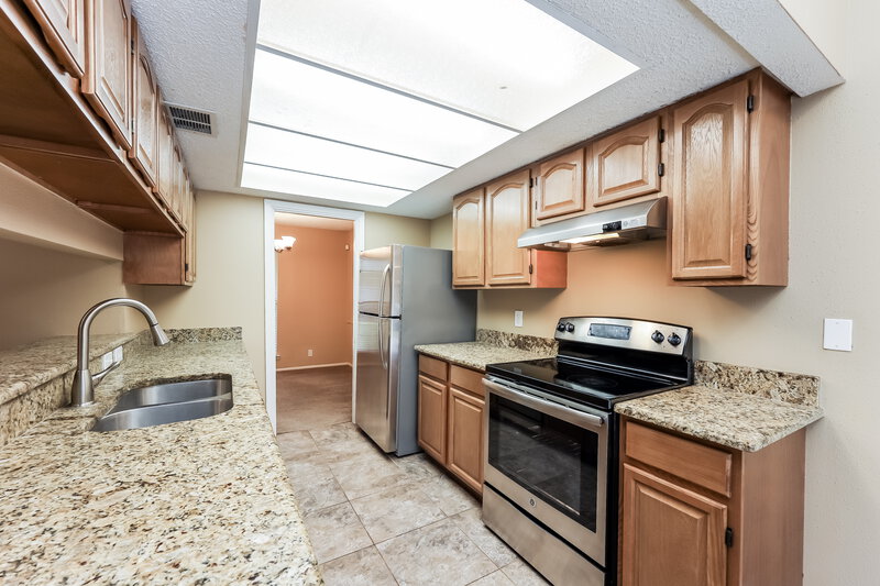 2,110/Mo, 8450 Littleport Dr San Antonio, TX 78239 Misc View 7