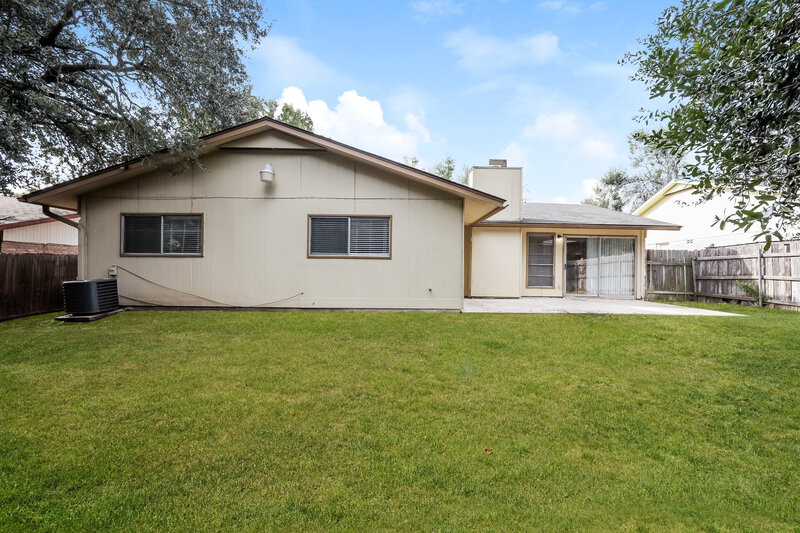 2,110/Mo, 8450 Littleport Dr San Antonio, TX 78239 Misc View 21