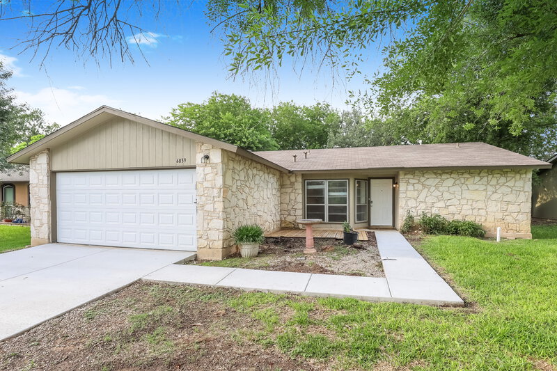 1,235/Mo, 6839 De Palma San Antonio, TX 78239 External View