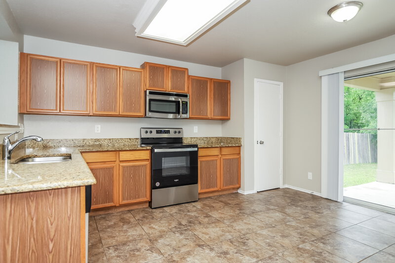 1,555/Mo, 7858 Hedrick Farm San Antonio, TX 78239 Misc View 5