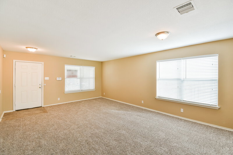 2,075/Mo, 7727 Eastbrook Farm San Antonio, TX 78239 Living Room View