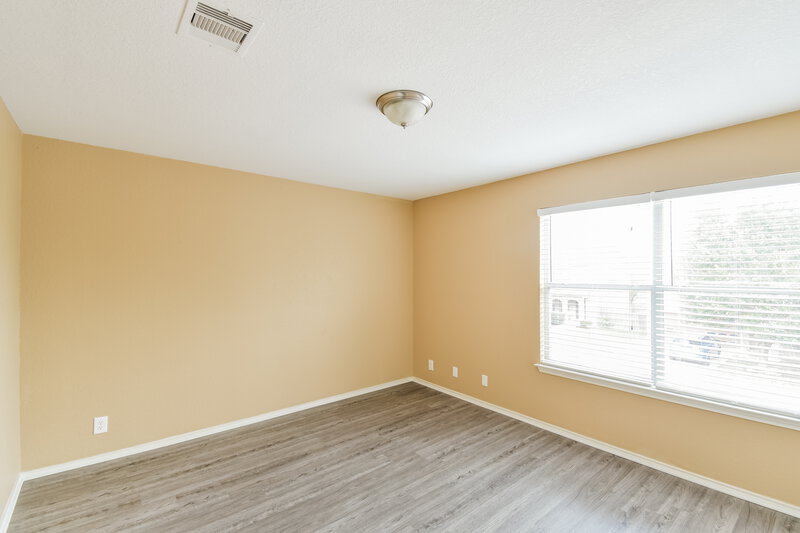 2,075/Mo, 7727 Eastbrook Farm San Antonio, TX 78239 Bedroom View 4