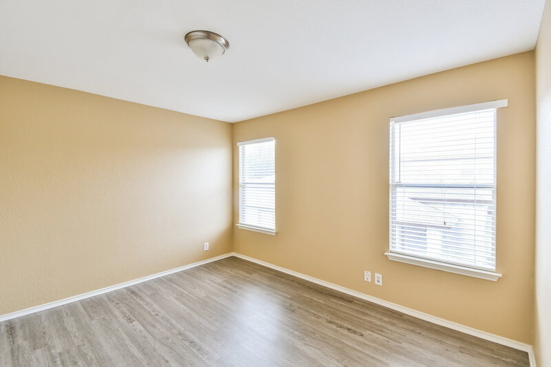 2,075/Mo, 7727 Eastbrook Farm San Antonio, TX 78239 Bedroom View 6