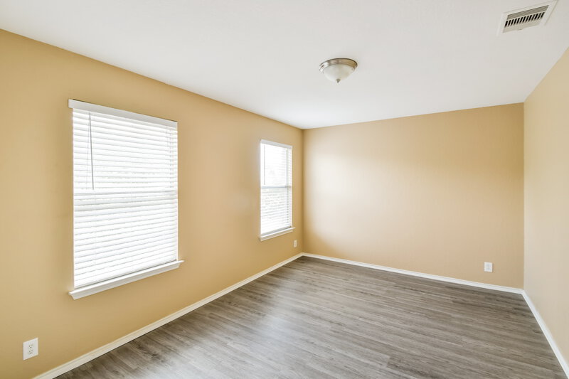 2,075/Mo, 7727 Eastbrook Farm San Antonio, TX 78239 Bedroom View 8