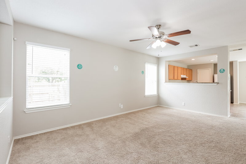 2,055/Mo, 6738 Benke Farm San Antonio, TX 78239 Living Room View