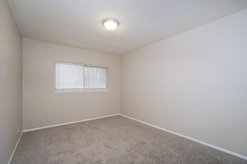 1,635/Mo, 7935 Forest Flame San Antonio, TX 78239 Bedroom View 2