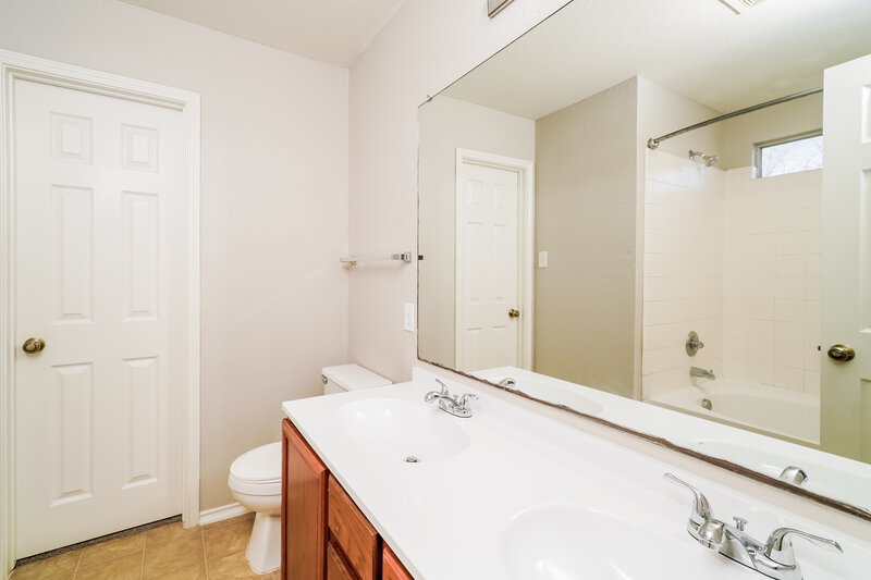 1,525/Mo, 7426 Circle Farm San Antonio, TX 78239 Misc View 11