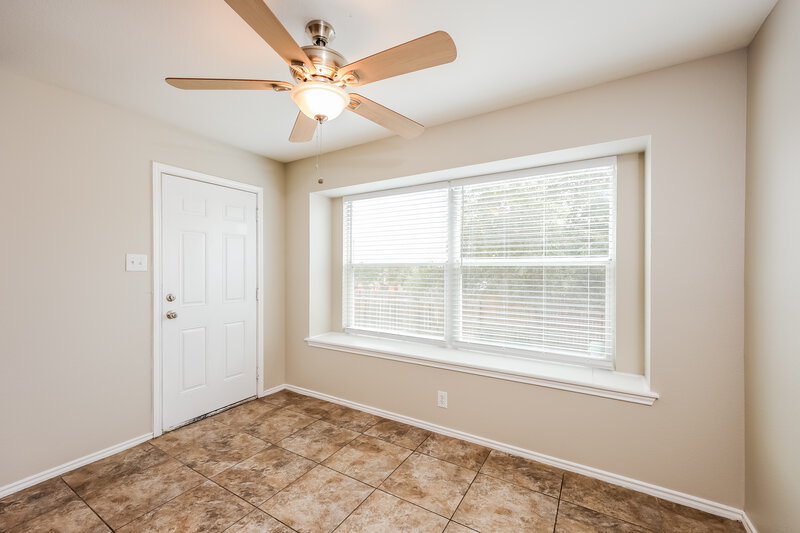 1,755/Mo, 4030 Sparrow Lk San Antonio, TX 78244 Dining Room View