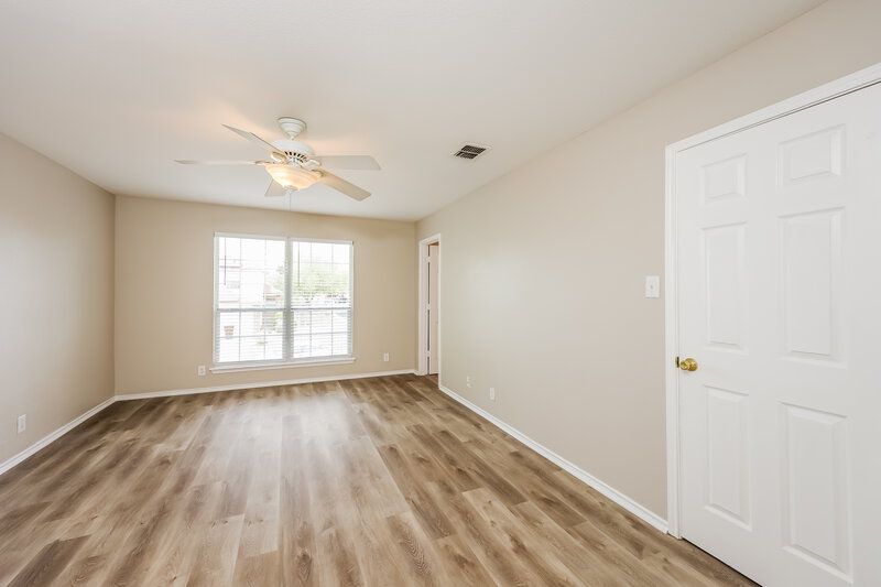 1,755/Mo, 4030 Sparrow Lk San Antonio, TX 78244 Main Bedroom View 2