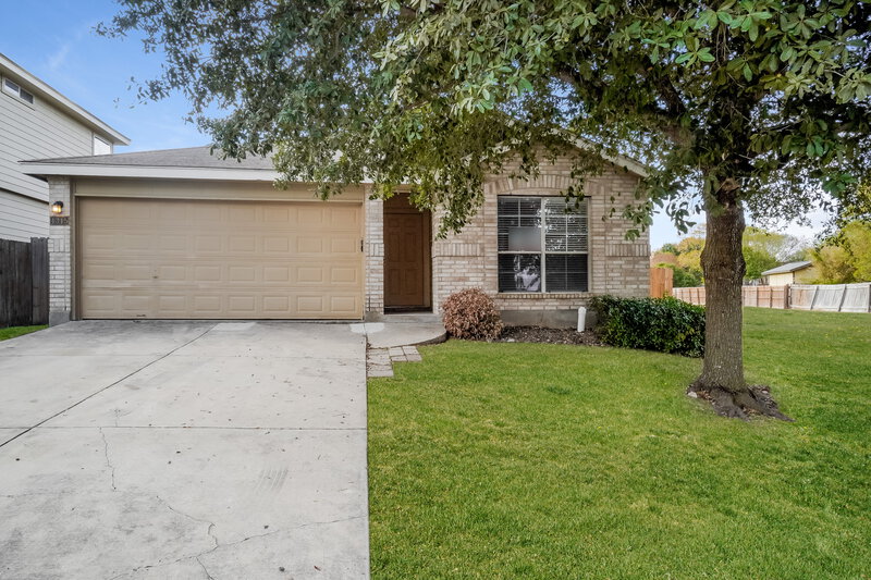 1,690/Mo, 4315 Lakeway Dr San Antonio, TX 78244 External View