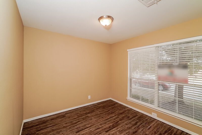 1,690/Mo, 4315 Lakeway Dr San Antonio, TX 78244 Bedroom View 2