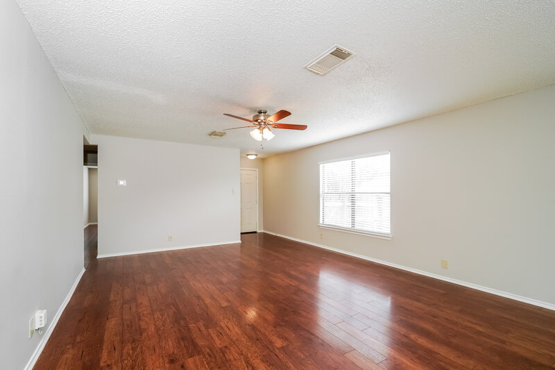 1,345/Mo, 6114 Candletree San Antonio, TX 78244 Living Room View 3