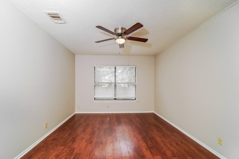 1,345/Mo, 6114 Candletree San Antonio, TX 78244 Main Bedroom View