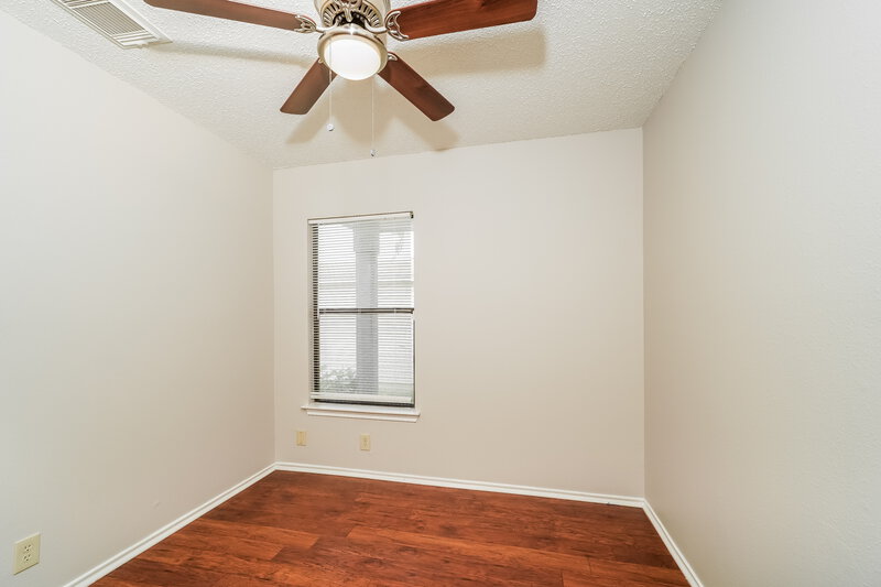 1,345/Mo, 6114 Candletree San Antonio, TX 78244 Bedroom View