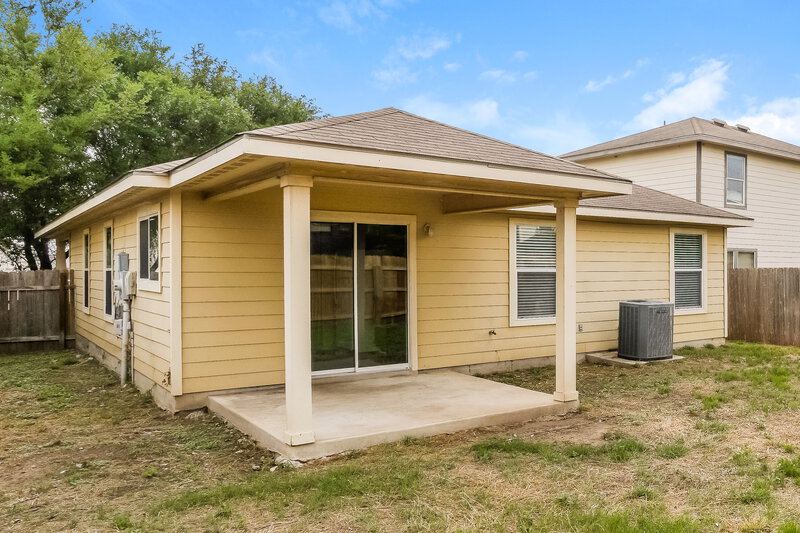 1,495/Mo, 3415 Calico Corner San Antonio, TX 78245 Rear View 2