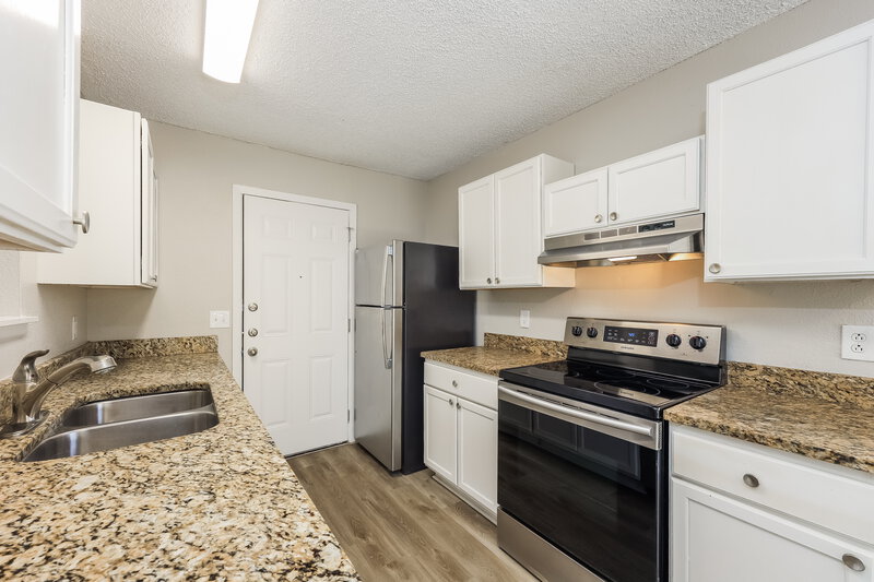 1,465/Mo, 1030 Honeytree Ln San Antonio, TX 78245 Kitchen View