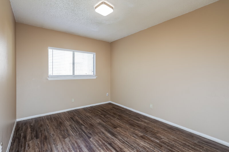 1,640/Mo, 2949 Moss Plain Dr San Antonio, TX 78245 Bedroom View 9