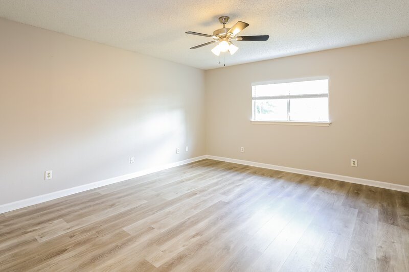 1,910/Mo, 9803 Raven Field Dr San Antonio, TX 78245 Bedroom View