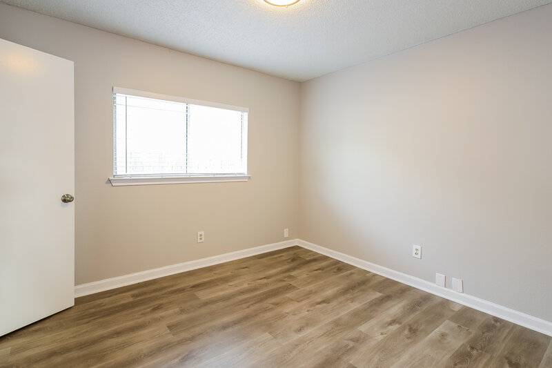 1,910/Mo, 9803 Raven Field Dr San Antonio, TX 78245 Bedroom View 2