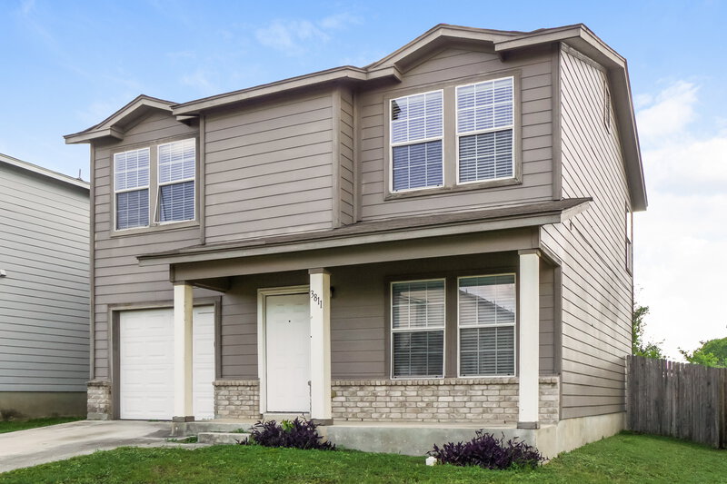 1,755/Mo, 3811 Amber Chase San Antonio, TX 78245 Front View