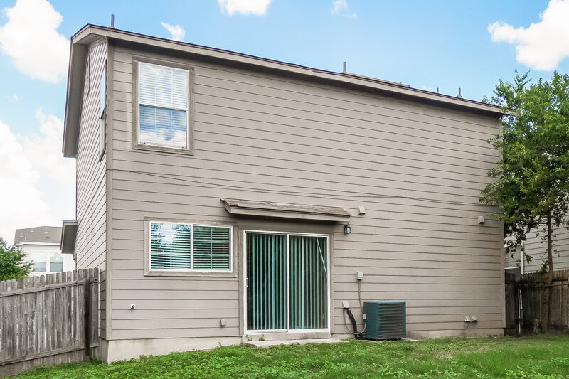 1,755/Mo, 3811 Amber Chase San Antonio, TX 78245 Rear View 2
