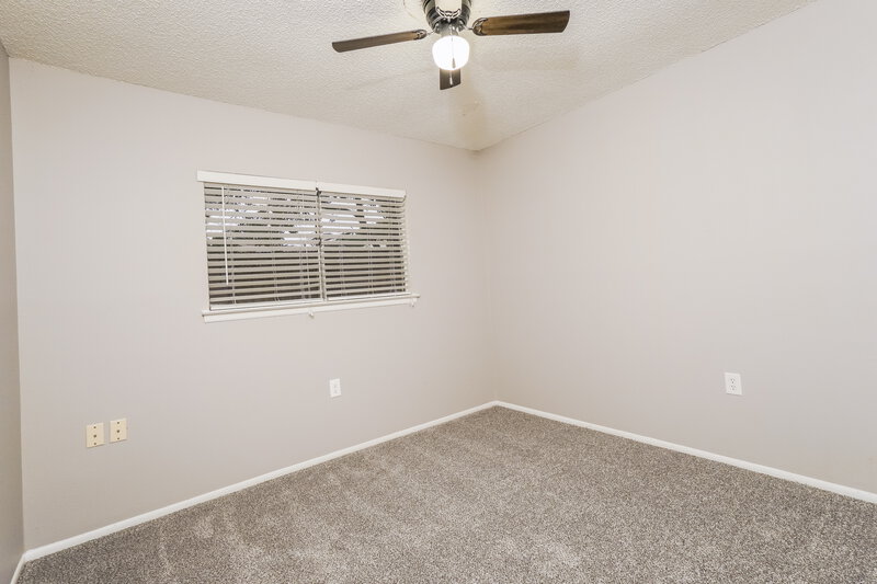 1,625/Mo, 16327 Ross Oak St San Antonio, TX 78247 Bedroom View 2