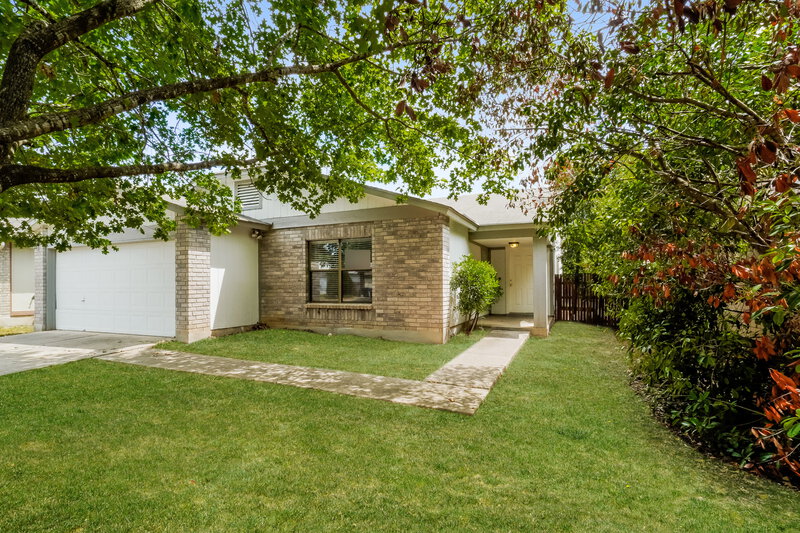 2,165/Mo, 8923 Athens San Antonio, TX 78251 External View