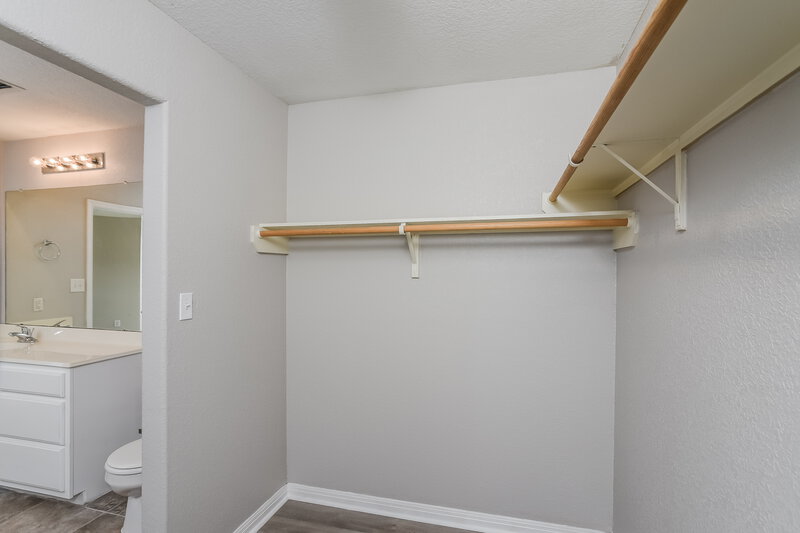 1,660/Mo, 11322 Fire Canyon San Antonio, TX 78252 Laundry Room View