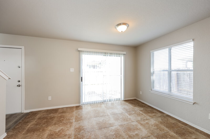 1,395/Mo, 8122 Braes Run San Antonio, TX 78254 Dining Room View