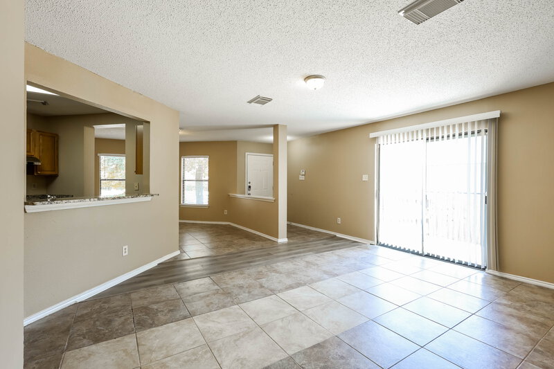1,505/Mo, 10736 Juniper Pass San Antonio, TX 78254 Living Room View