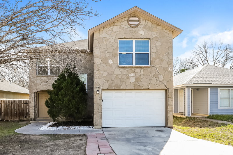 1,815/Mo, 8320 Morning Grove Dr Converse, TX 78109 External View