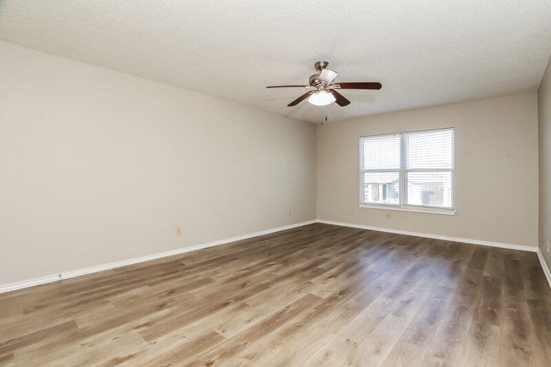 1,815/Mo, 8320 Morning Grove Dr Converse, TX 78109 Main Bedroom View