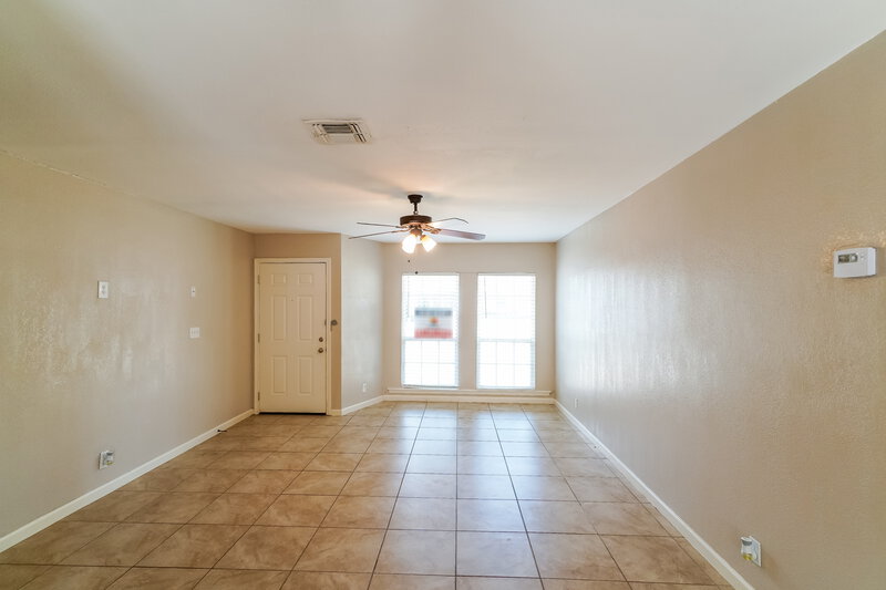 1,665/Mo, 7014 Glen Pt San Antonio, TX 78239 Living Room View 2